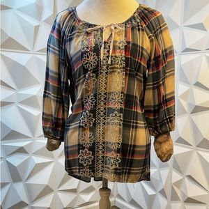 Gently Used!  Unity World Wear Blouse